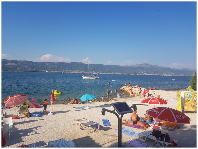 Adriatyk zapewnia idealne warunki do kąpieli wodnej i słonecznej.