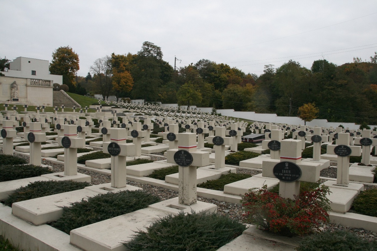 Cmentarz Polskich Orląt – wydzielona część Cmentarza Łyczakowskiego